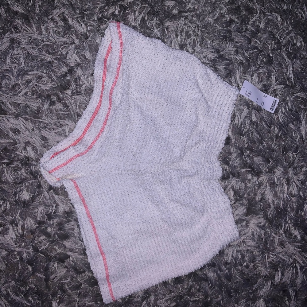 URBAN OUTFITTERS OUT FROM UNDER SHORTS